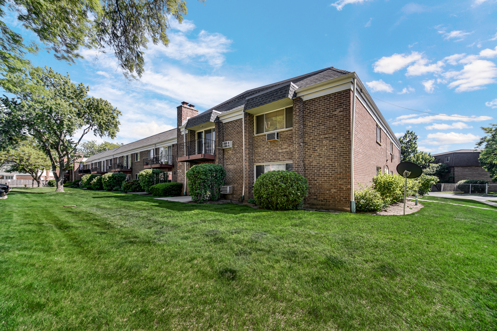 10369 Dearlove Road, Unit 1F Glenview, IL 60025 - Photo 23 of 23