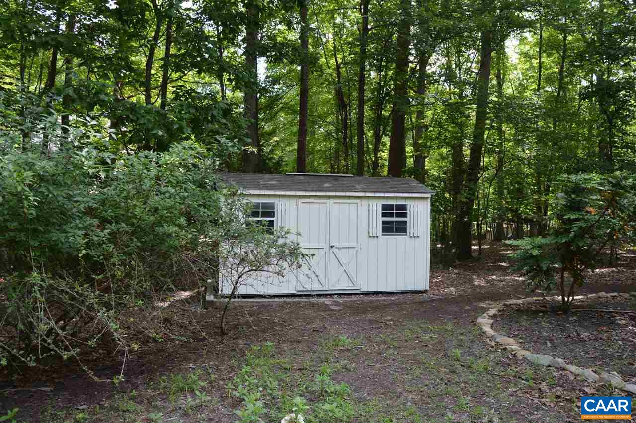 17 Oak Grove Road Palmyra, VA 22963 - Photo 24 of 24 a view of a barn in the middle of a yard