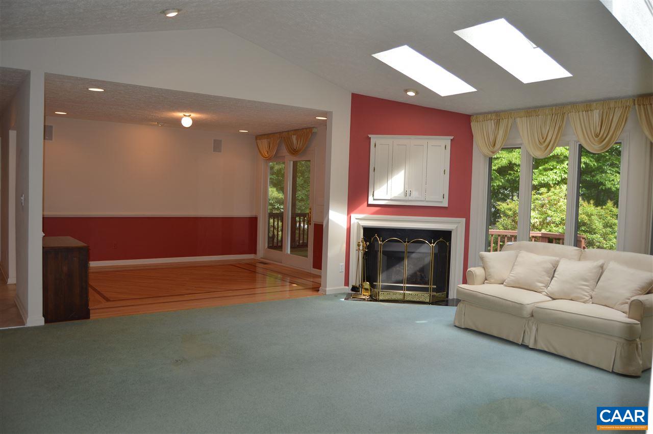 17 Oak Grove Road Palmyra, VA 22963 - Photo 5 of 24 a living room with furniture and a fireplace