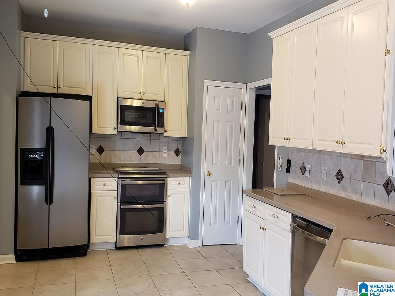 441 North Lake Road Birmingham, AL 35242 - Photo 2 of 13