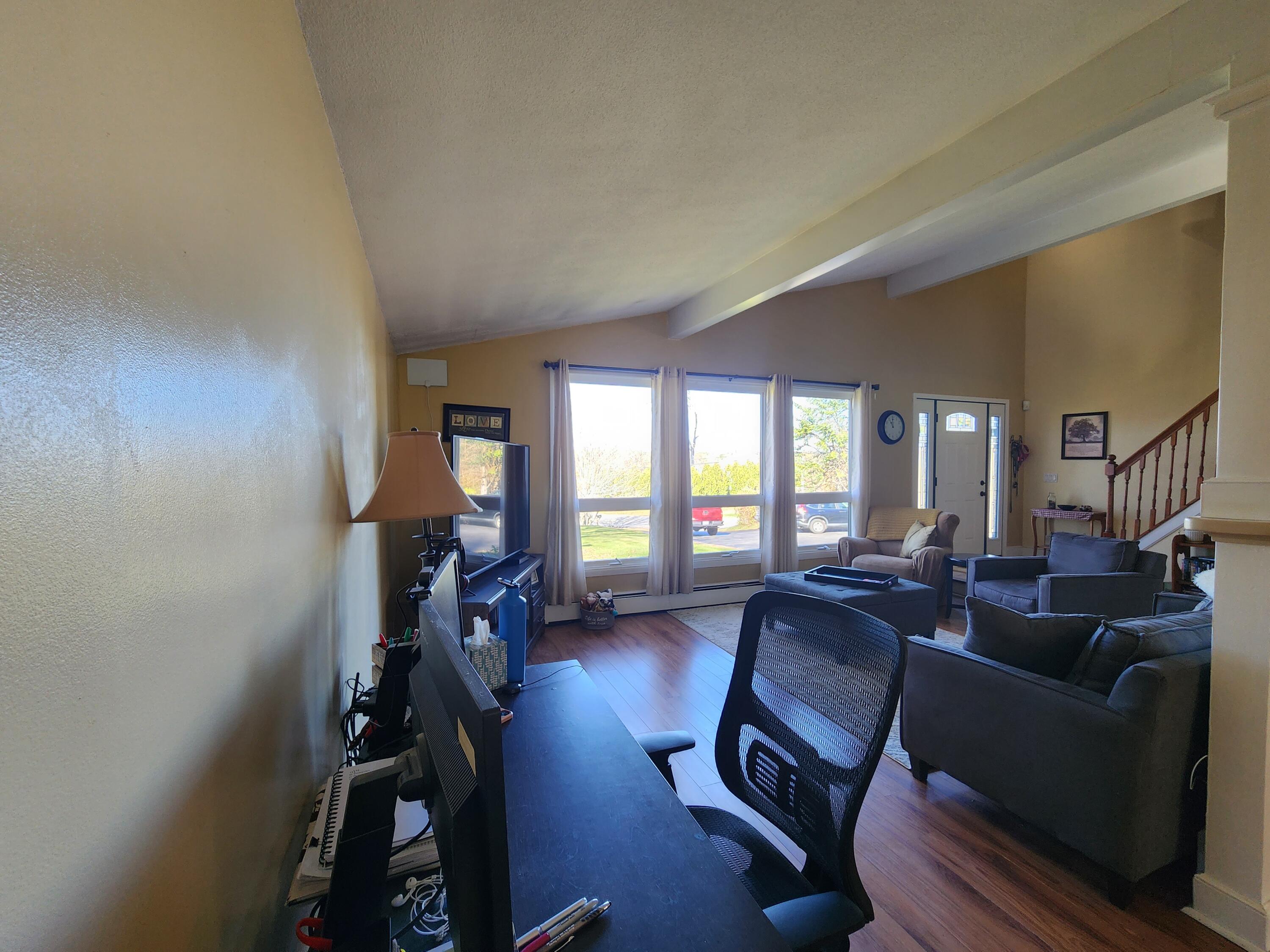 91 Windham Center Road Windham, ME 04062 - Photo 11 of 38 Living