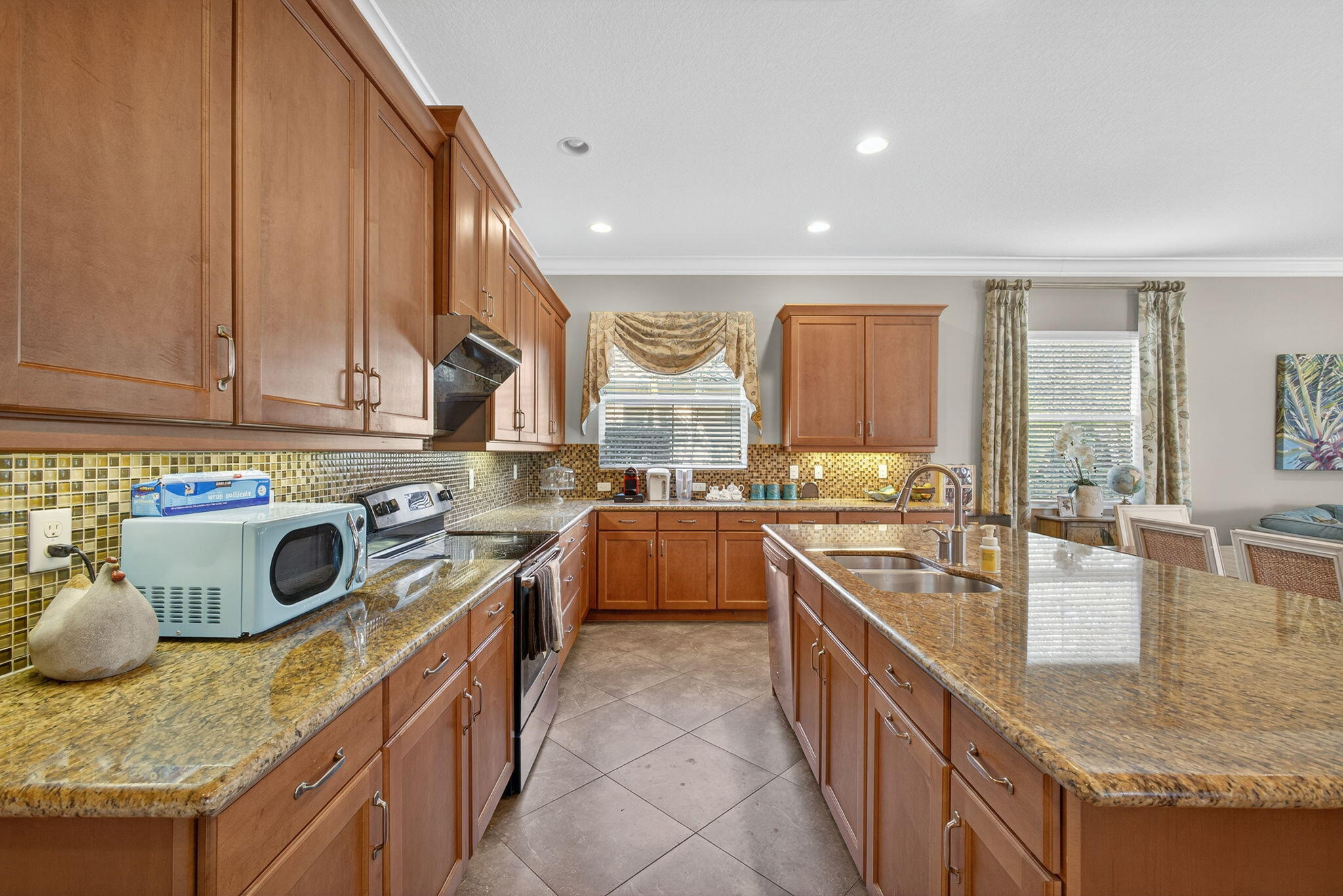 2904 Payson Way Wellington, FL 33414 - Photo 21 of 84 23-web-or-mls-033_BS1A4563