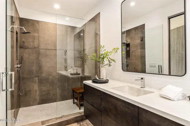 $10,500,000 | 106 Juniper Lane, Edwards, CO 81632