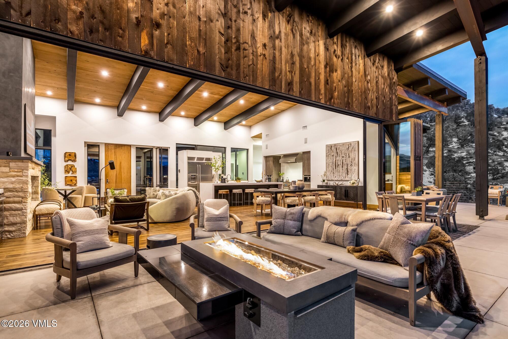 106 Juniper Lane Edwards, CO 81632 - Photo 10 of 99 106 Juniper Lane Edwards CO 2025 10