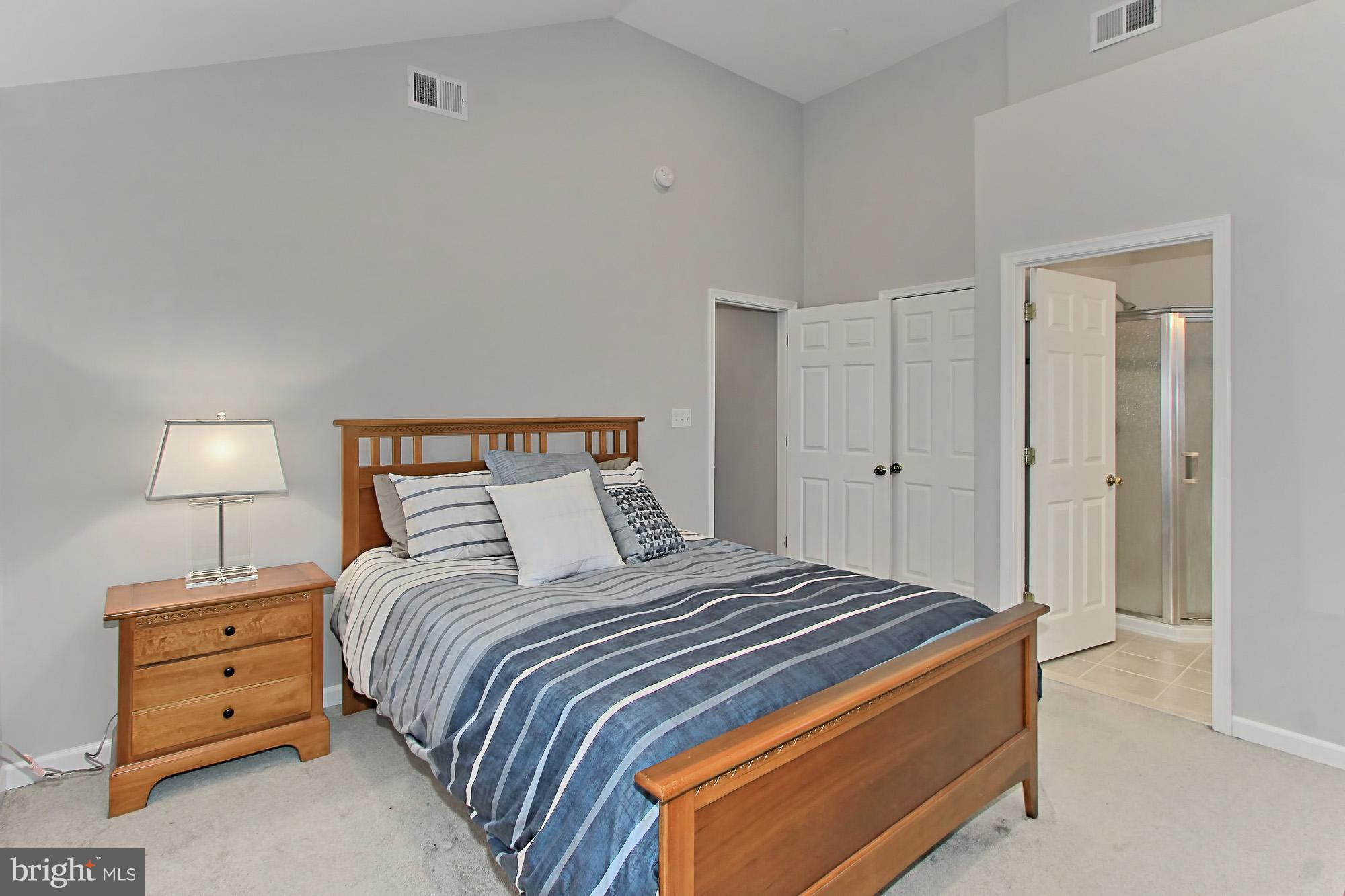 6734 Barrett Road Falls Church, VA 22042 - Photo 15 of 29 Bedroom (Master)