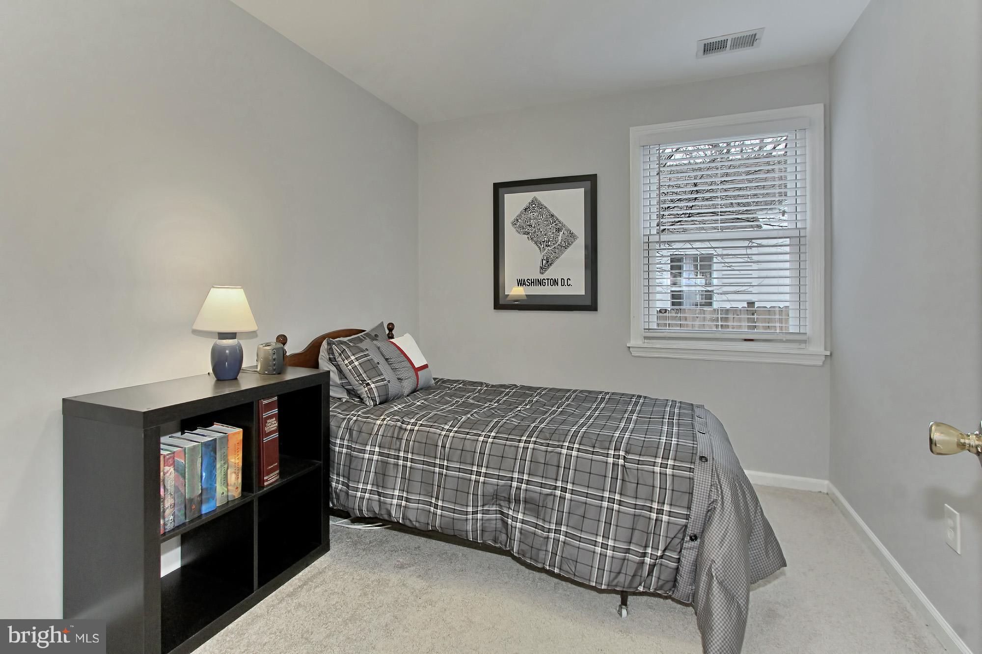 6734 Barrett Road Falls Church, VA 22042 - Photo 20 of 29 Bedroom