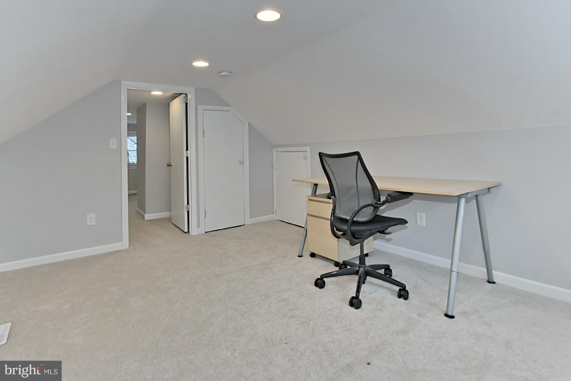 6734 Barrett Road Falls Church, VA 22042 - Photo 26 of 29 Bedroom