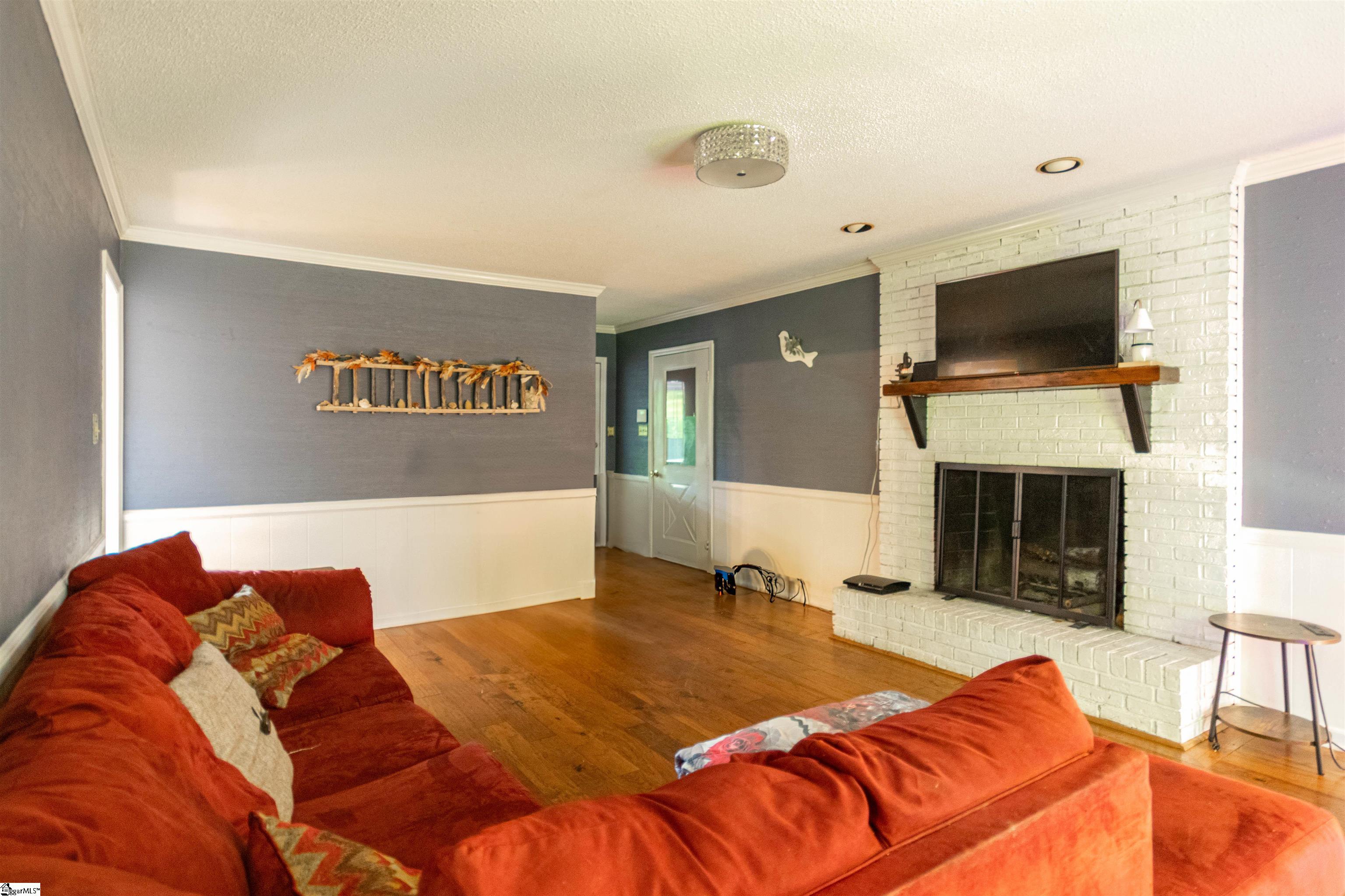 164 Chestnut Lake Drive Inman, SC 29349 - Photo 4 of 24