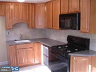 2910 East County Line Road Hatboro, PA 19040 - Photo 2 of 8 Gallery Image 2