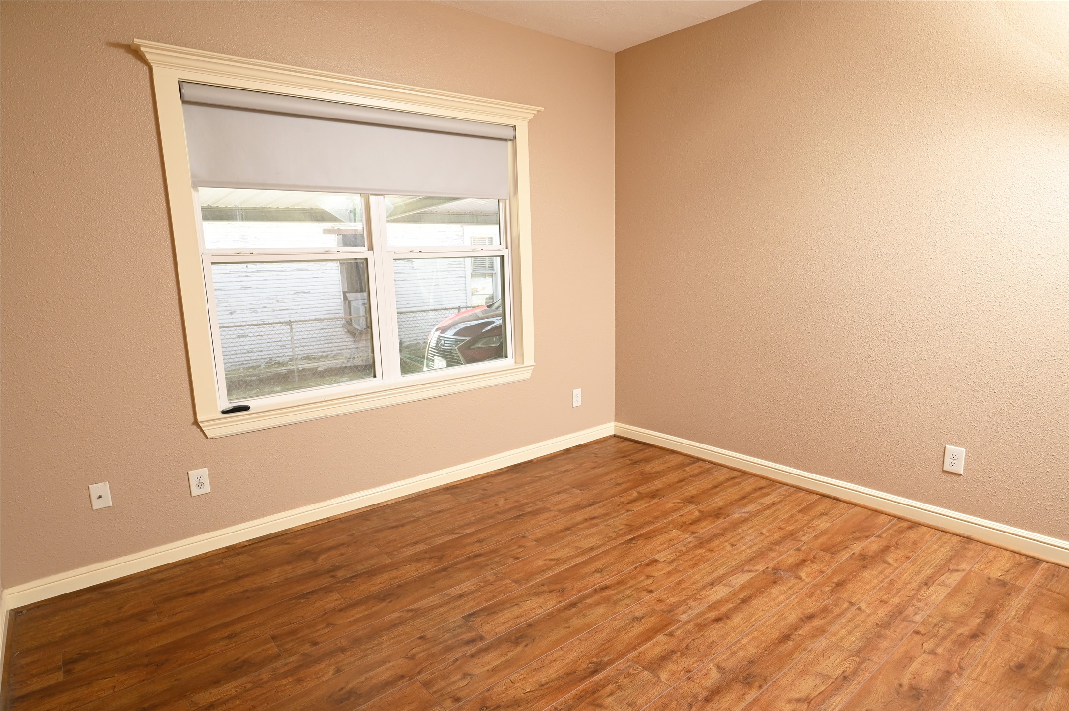 608 Archer Street Houston, TX 77009 - Photo 15 of 38
