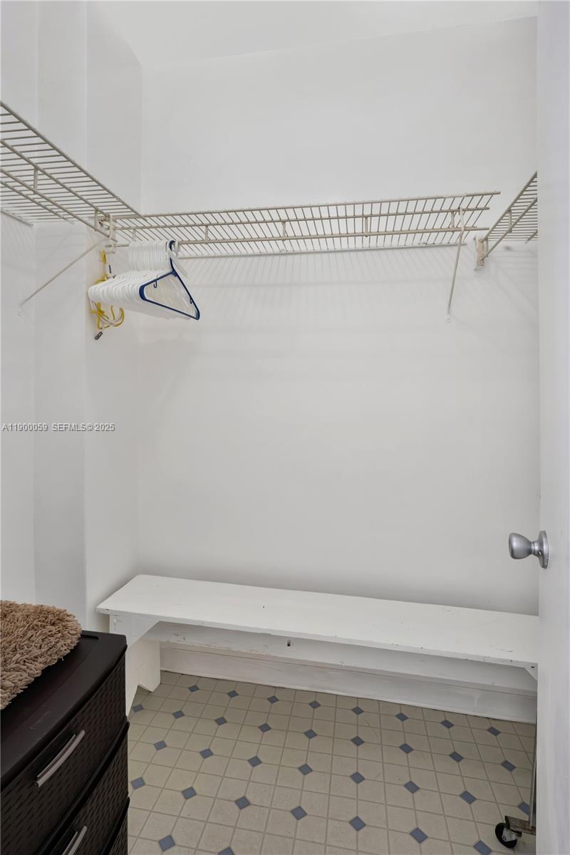 100 Lincoln Road, Unit 607 Miami Beach, FL 33139 - Photo 16 of 30