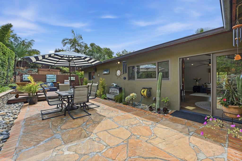 637 Sparta Drive, Unit A & B Encinitas, CA 92024 - Photo 34 of 58 a view of outdoor space yard and porch