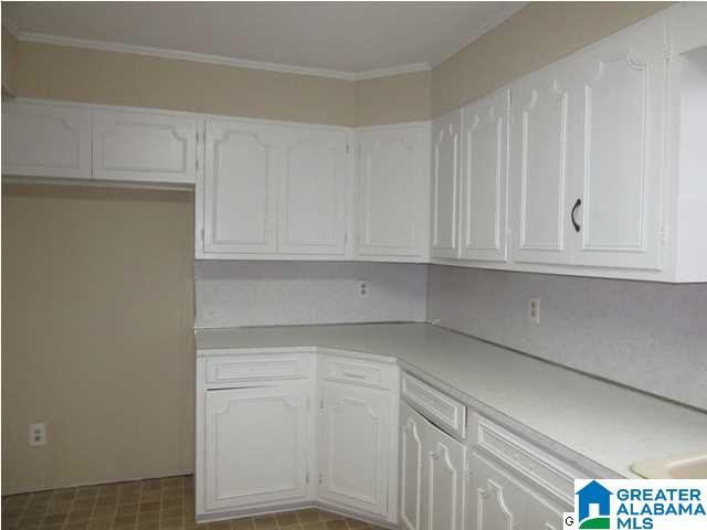 201 Popwell Avenue Clanton, AL 35045 - Photo 5 of 32
