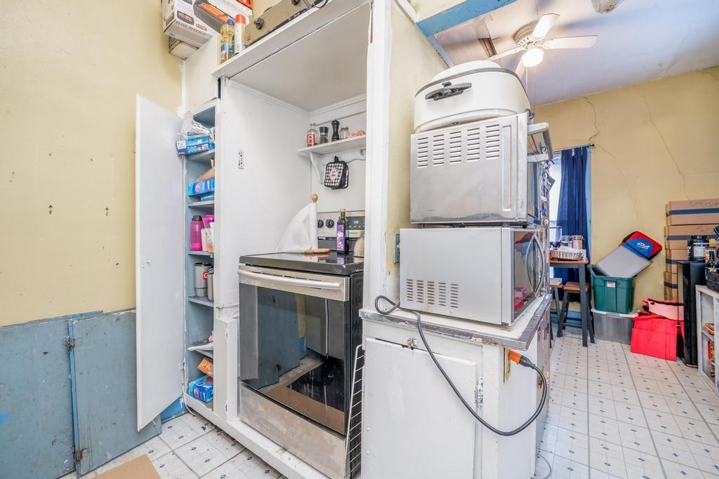 517 South Elizabeth Street Wichita, KS 67213 - Photo 16 of 36