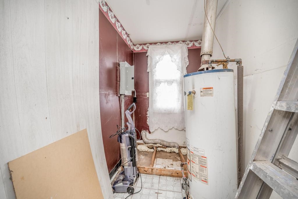 517 South Elizabeth Street Wichita, KS 67213 - Photo 17 of 36