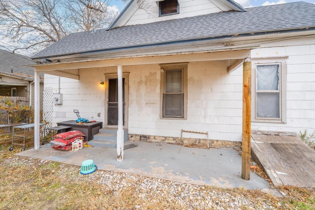 517 South Elizabeth Street Wichita, KS 67213 - Photo 30 of 36