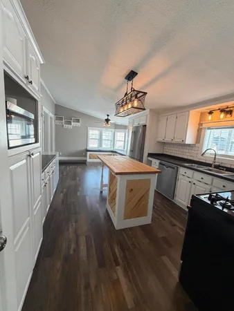 $225,000 | 580 South Snyder Street, Marcellus, MI 49067