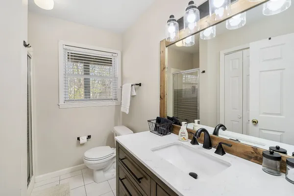 $499,000 | 1337 Lakeside Drive, Smithville, TN 37166