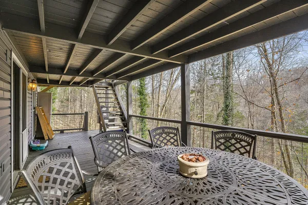 $499,000 | 1337 Lakeside Drive, Smithville, TN 37166