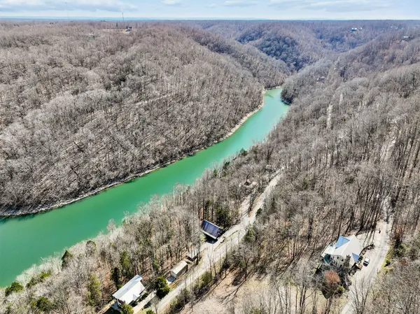 $499,000 | 1337 Lakeside Drive, Smithville, TN 37166