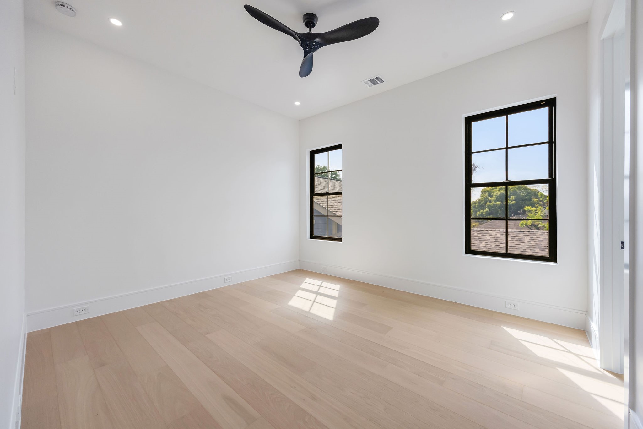 614 Ridge Street Houston, TX 77009 - Photo 39 of 48 Gallery Image 39