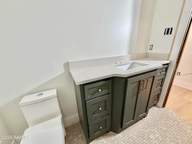 $750,000 | 827 East Butcher Switch Road, Lafayette, LA 70507