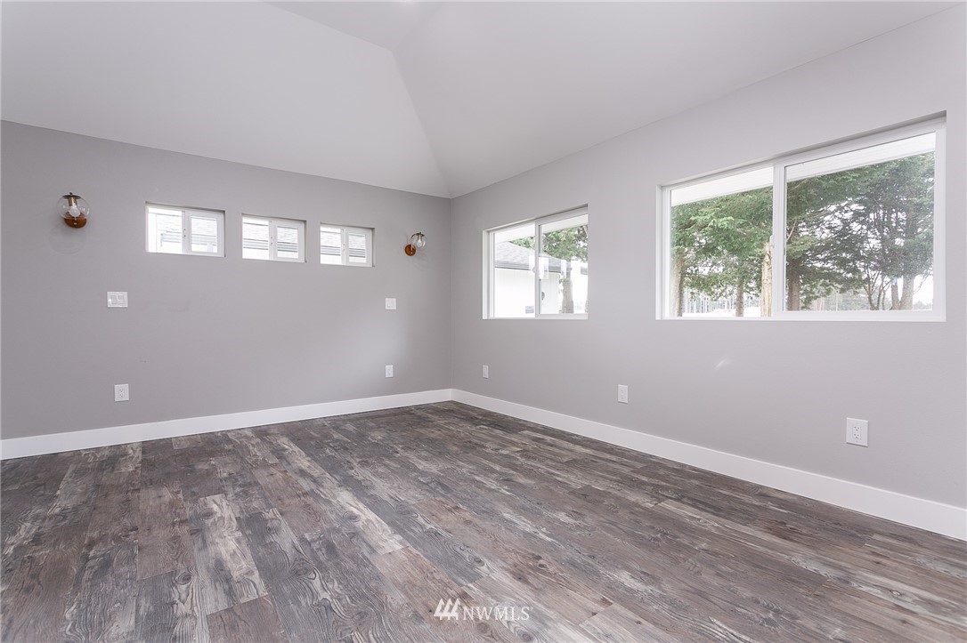 7442 Delta Line Road Ferndale, WA 98248 - Photo 11 of 40