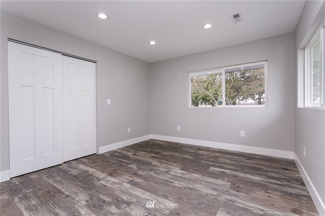 7442 Delta Line Road Ferndale, WA 98248 - Photo 18 of 40