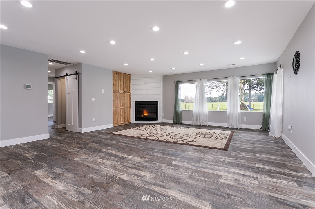 7442 Delta Line Road Ferndale, WA 98248 - Photo 4 of 40