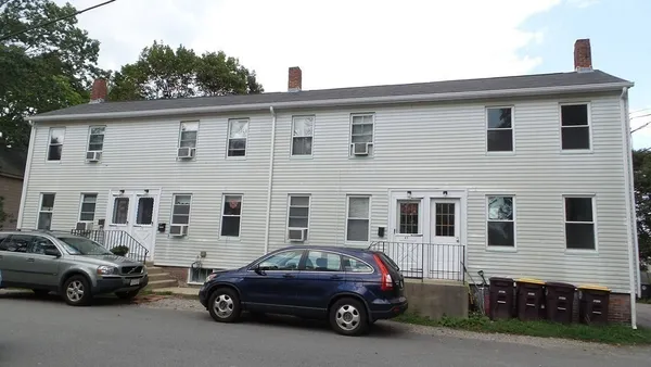 $2,150 | 25 Common Street, Unit 1, Weymouth, MA 02188
