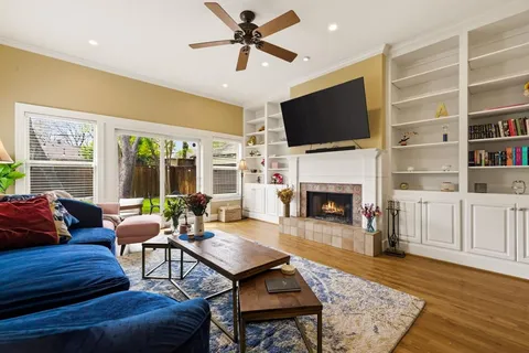 $829,000 | 907 Monte Vista Drive, Dallas, TX 75223