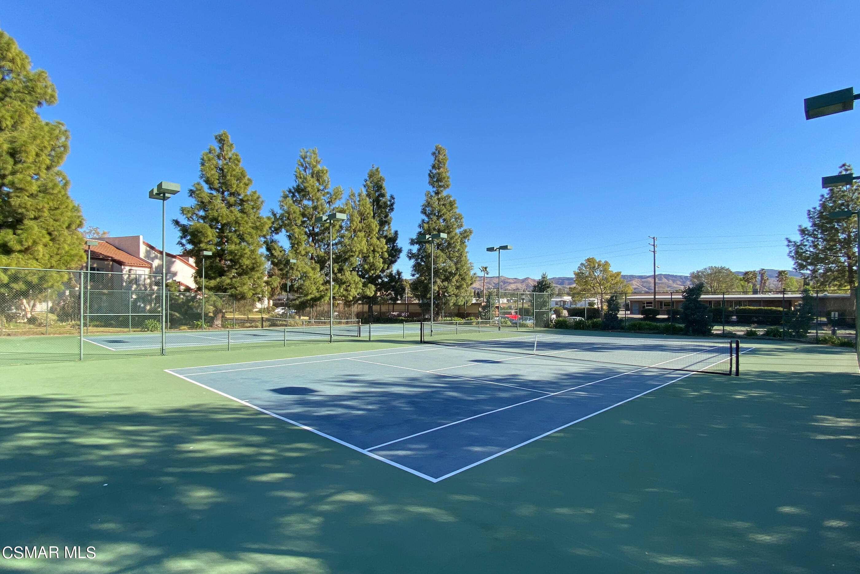 1736 Sinaloa Road, Unit 315 Simi Valley, CA 93065 - Photo 29 of 31 a view of a basketball court