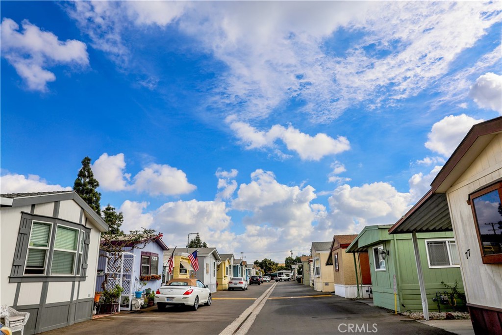 8600 Contreras Street, Unit 35 Paramount, CA 90723 - Photo 24 of 28