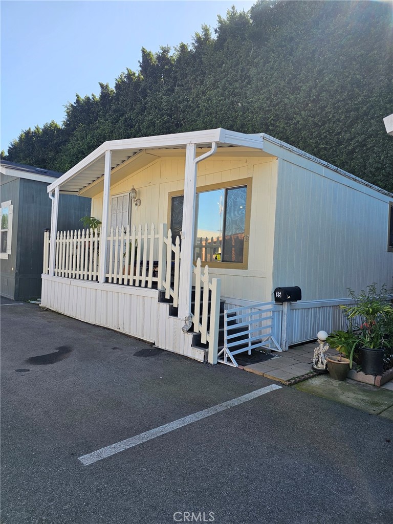 8600 Contreras Street, Unit 35 Paramount, CA 90723 - Photo 4 of 28