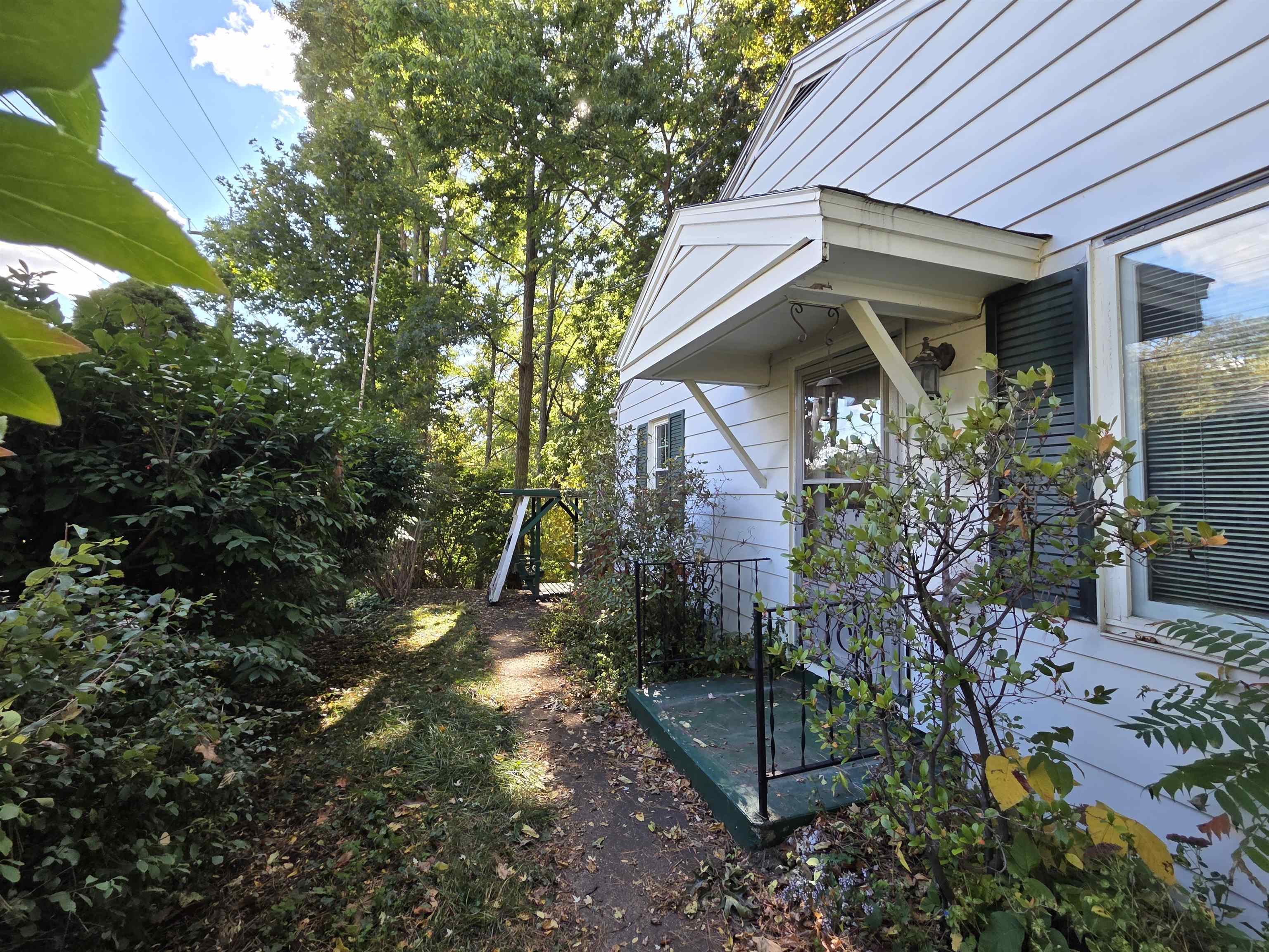 40 Gorge Road Winooski, VT 05404 - Photo 19 of 21 Gallery Image 19