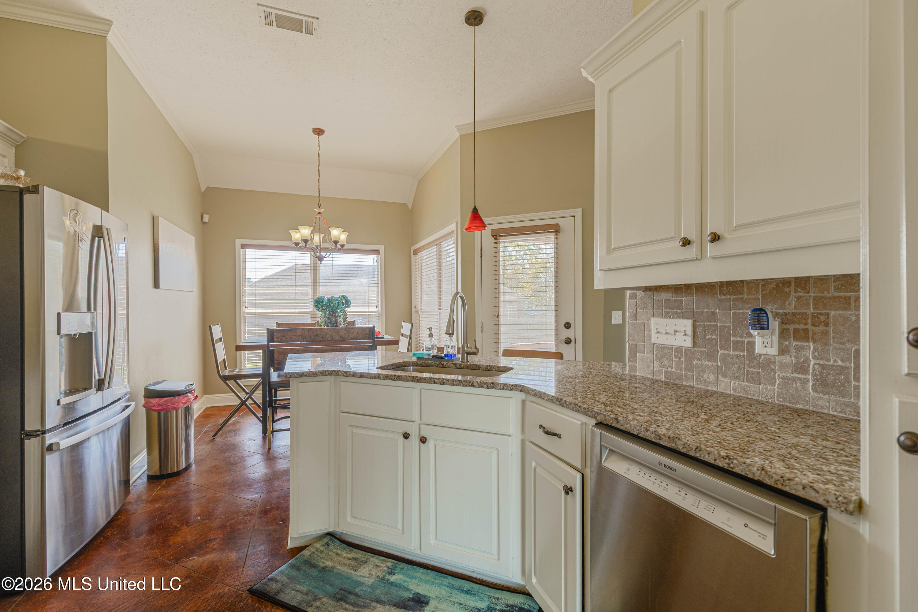 301 Springhill Point Brandon, MS 39047 - Photo 18 of 46 IMG_7838-Edit
