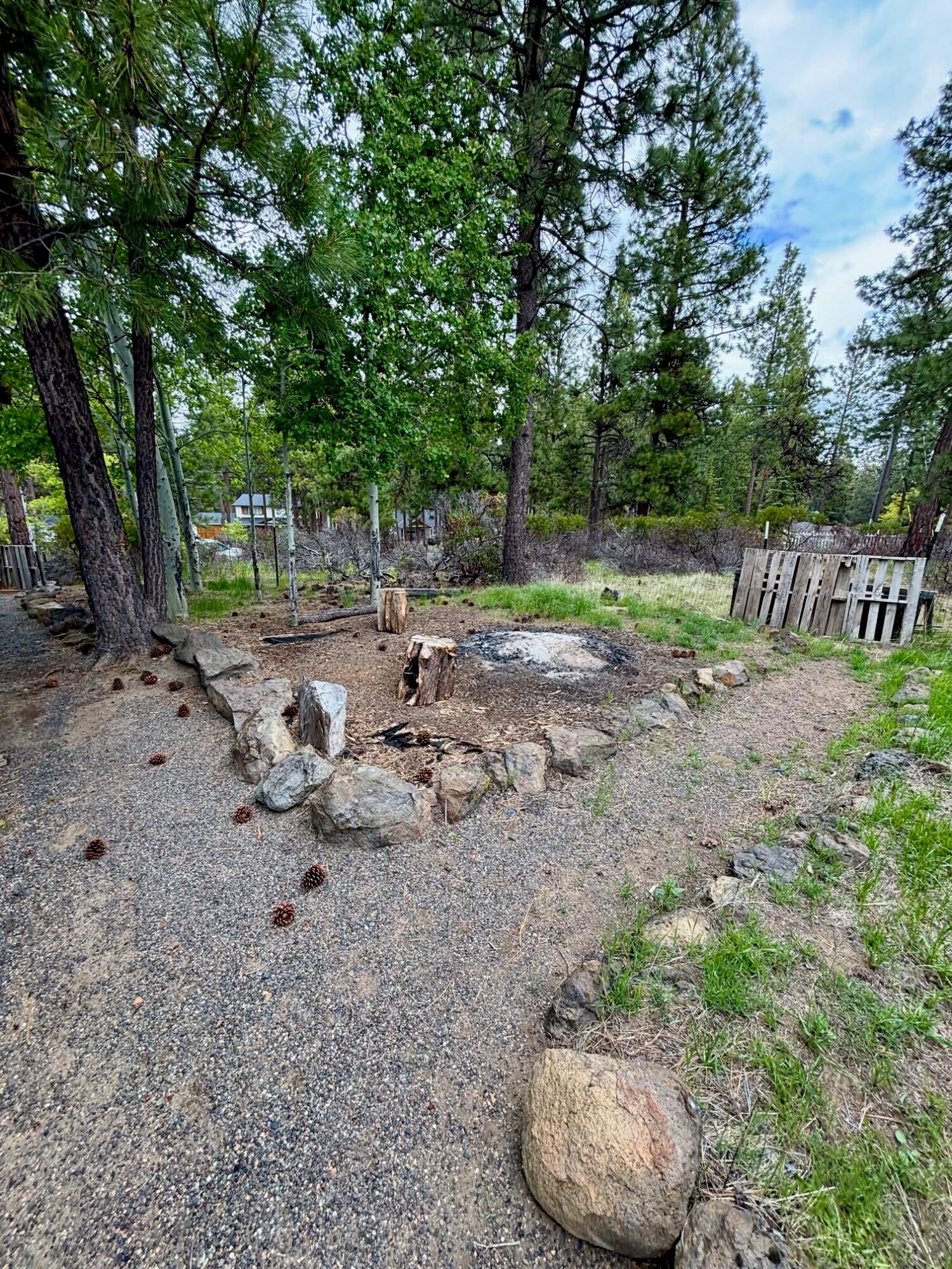 60217 Crater Road Bend, OR 97702 - Photo 21 of 28 21