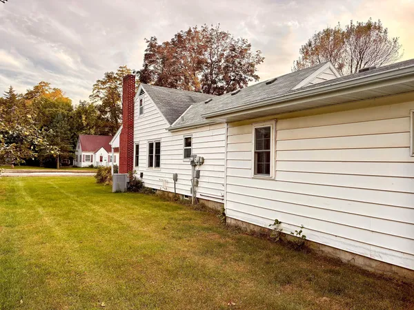 $189,900 | 429 East Rooney Avenue, Appleton, MN 56208