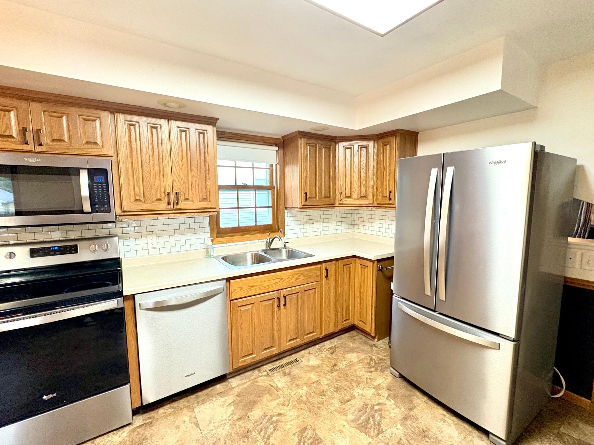 429 East Rooney Avenue Appleton, MN 56208 - Photo 7 of 43