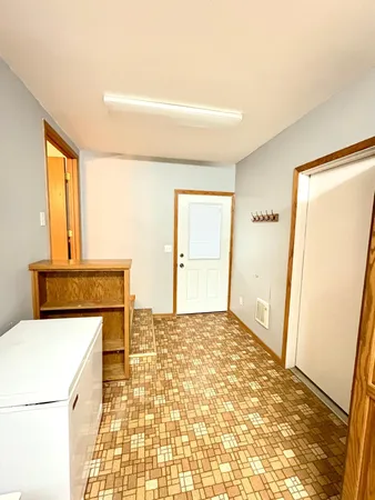 $189,900 | 429 East Rooney Avenue, Appleton, MN 56208