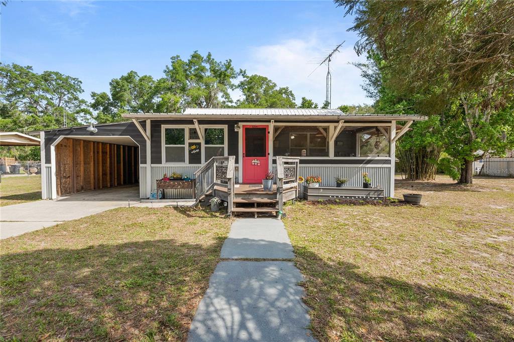 110 County Road 534 Bushnell, FL 33513 - Photo 45 of 60 a view of a house with swimming pool