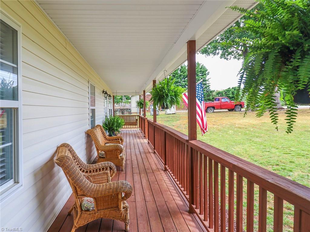 3510 Cunningham Road Thomasville, NC 27360 - Photo 5 of 19