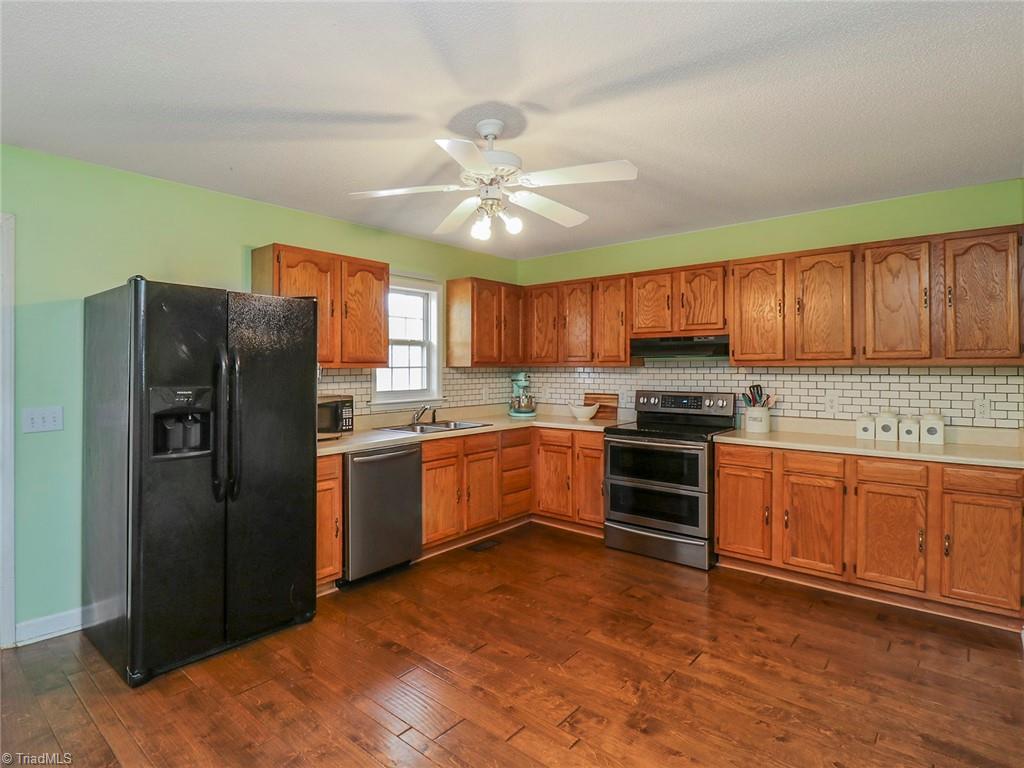 3510 Cunningham Road Thomasville, NC 27360 - Photo 9 of 19