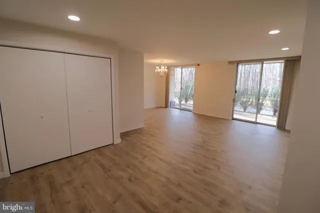 $2,500 | 7505 Democracy Boulevard, Unit A125, Bethesda, MD 20817