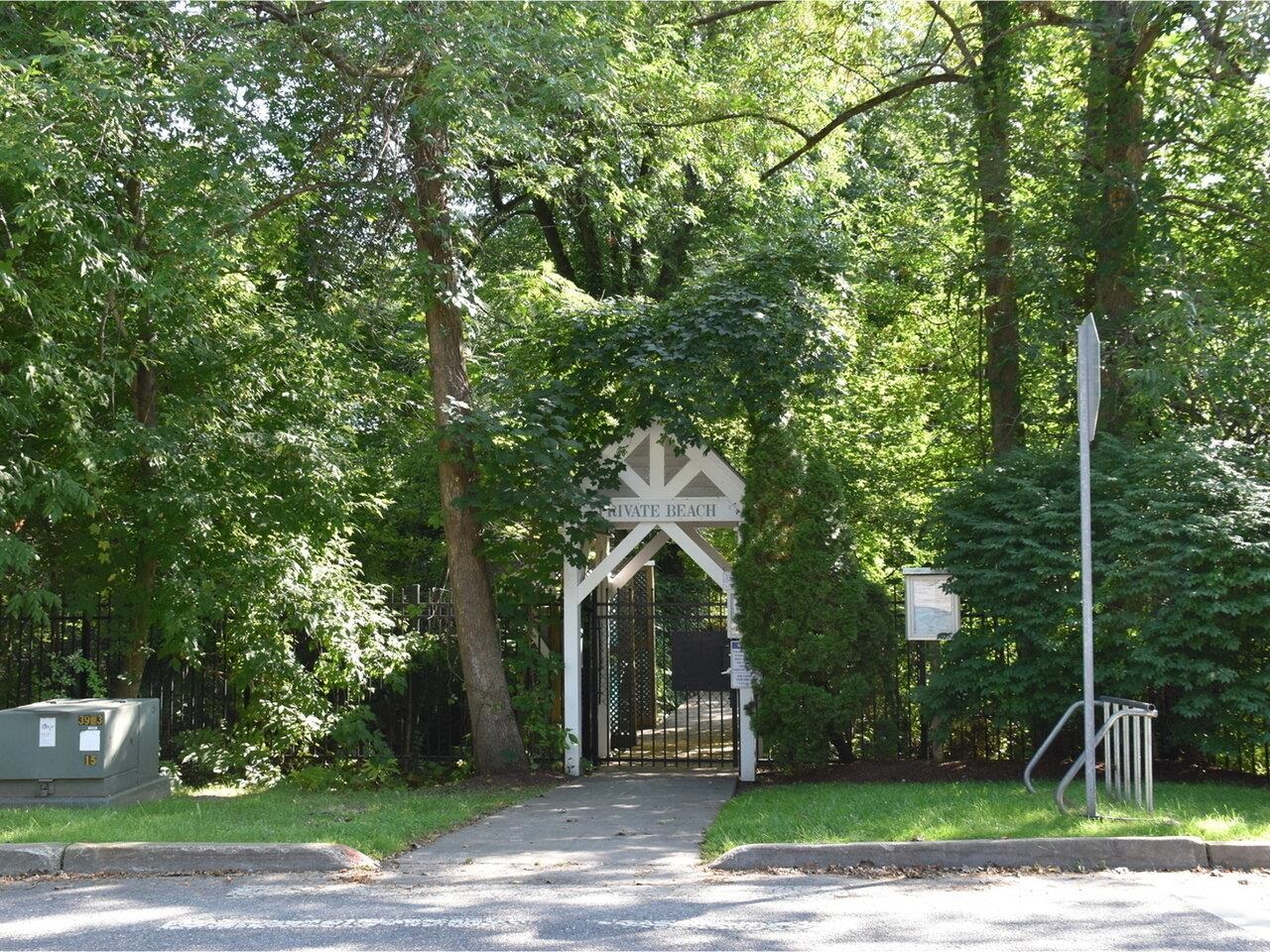 21 Eastman Farm Road Burlington, VT 05408 - Photo 5 of 40