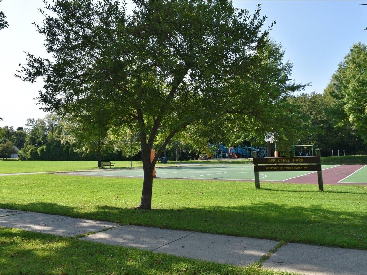 21 Eastman Farm Road Burlington, VT 05408 - Photo 6 of 40