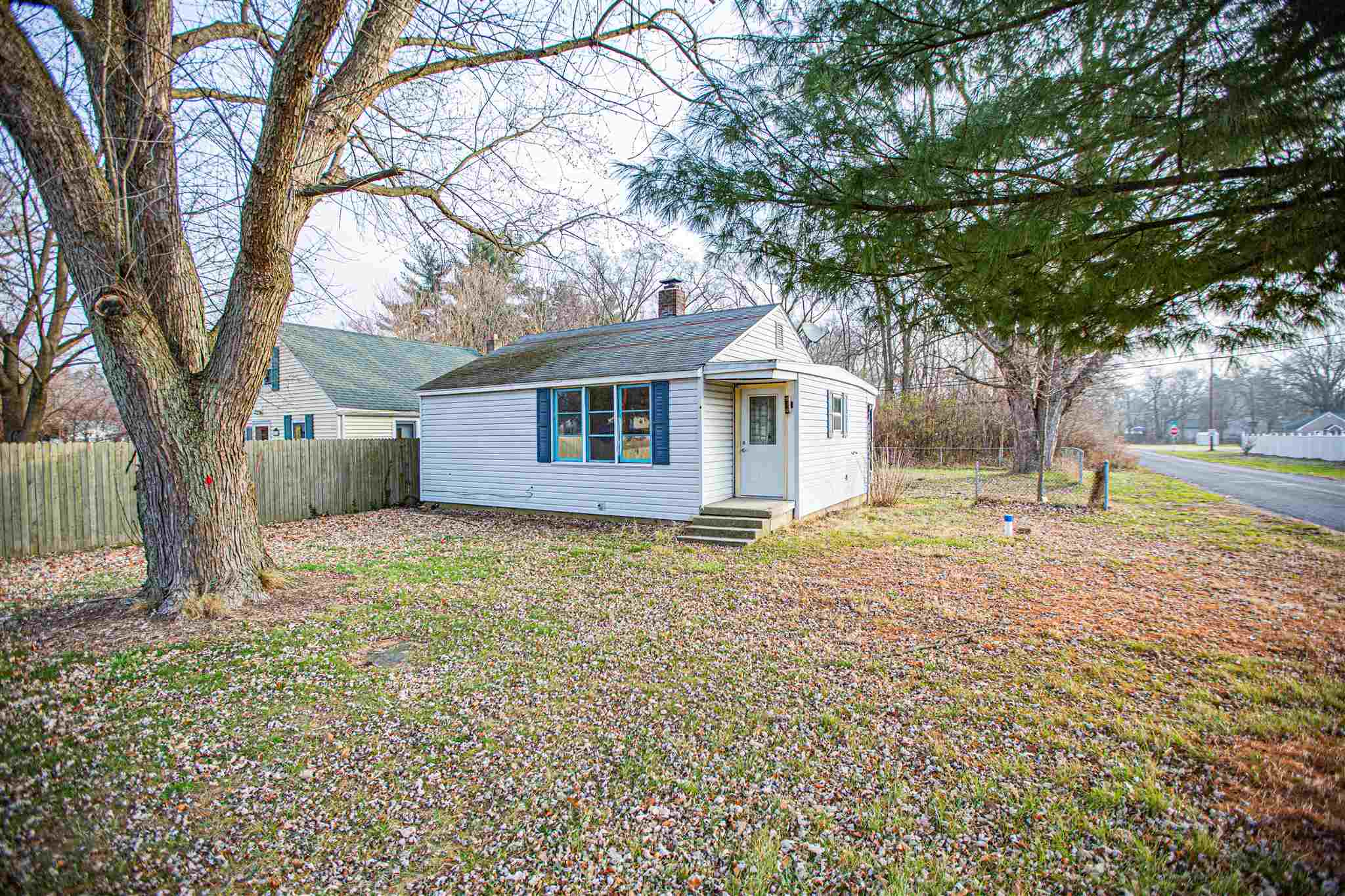 52350 Lily Road South Bend, IN 46637 - Photo 2 of 9 Gallery Image 2