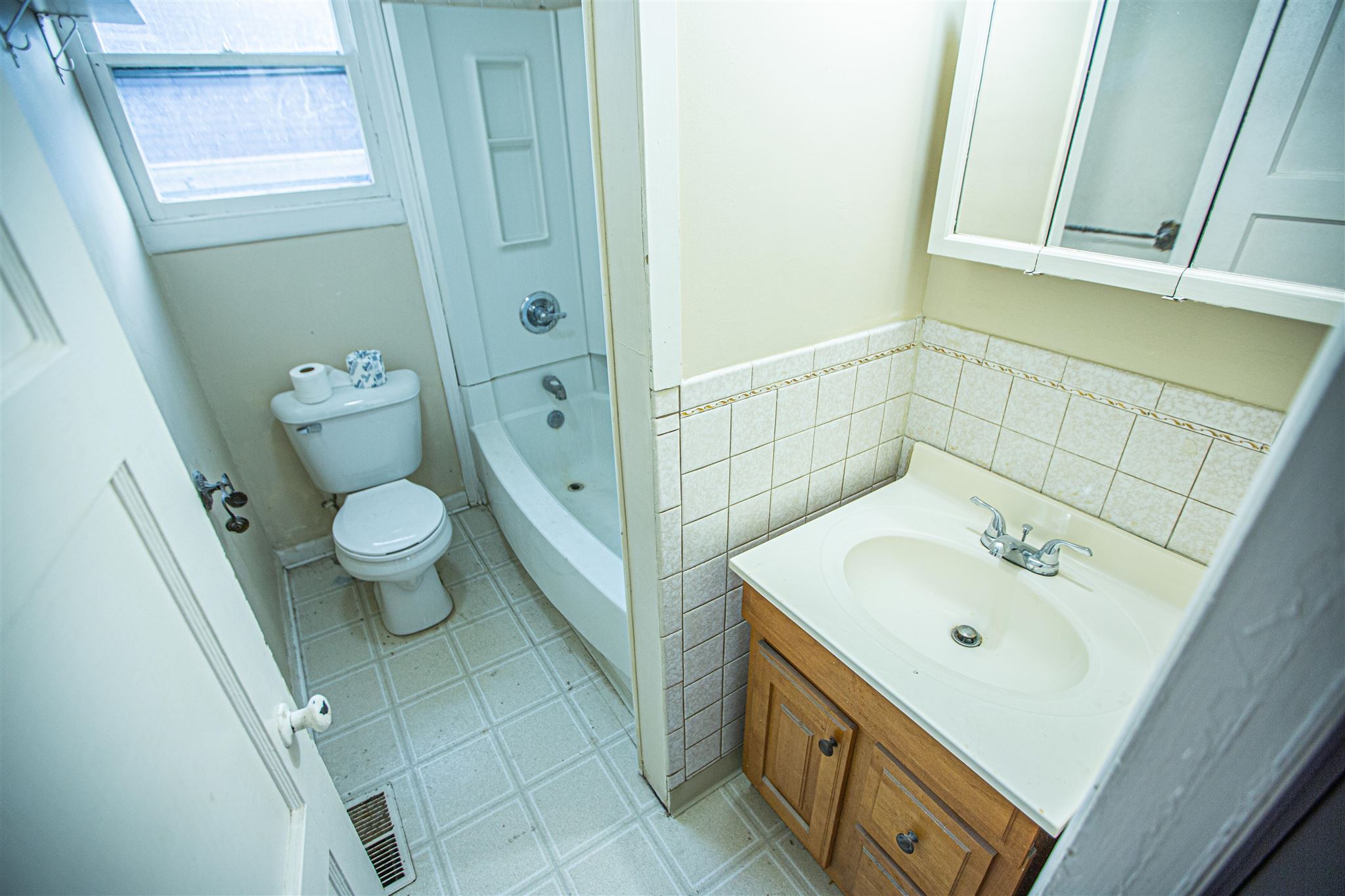 52350 Lily Road South Bend, IN 46637 - Photo 6 of 9 Gallery Image 6