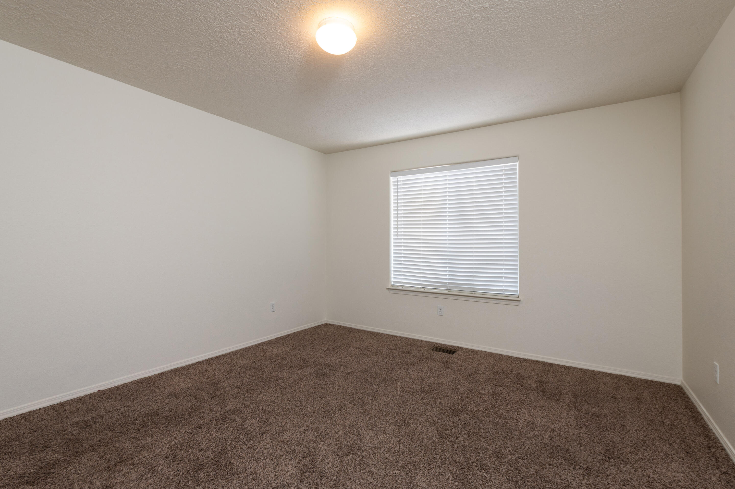 3540 Clear Creek Road Rio Rancho, NM 87144 - Photo 18 of 26 Gallery Image 18