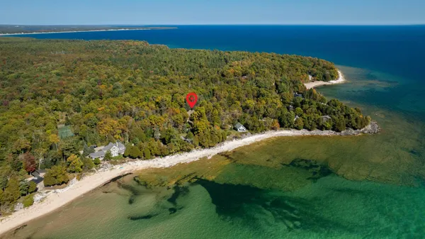 $879,900 | 4163 Glidden Drive, Sturgeon Bay, WI 54235
